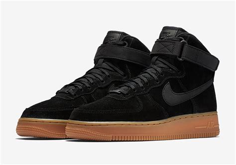 nike air force black gum herren|Nike Air Force 1 suede.